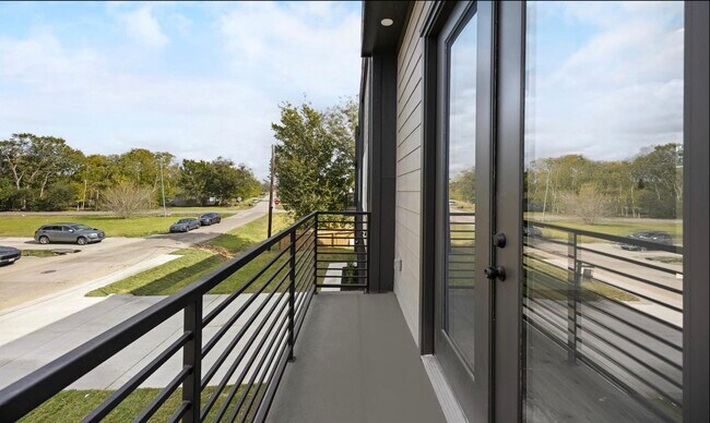 Building Photo - 4212 Alvin St