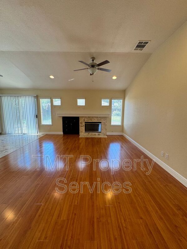 Building Photo - 2144 Gold Hollow Ct