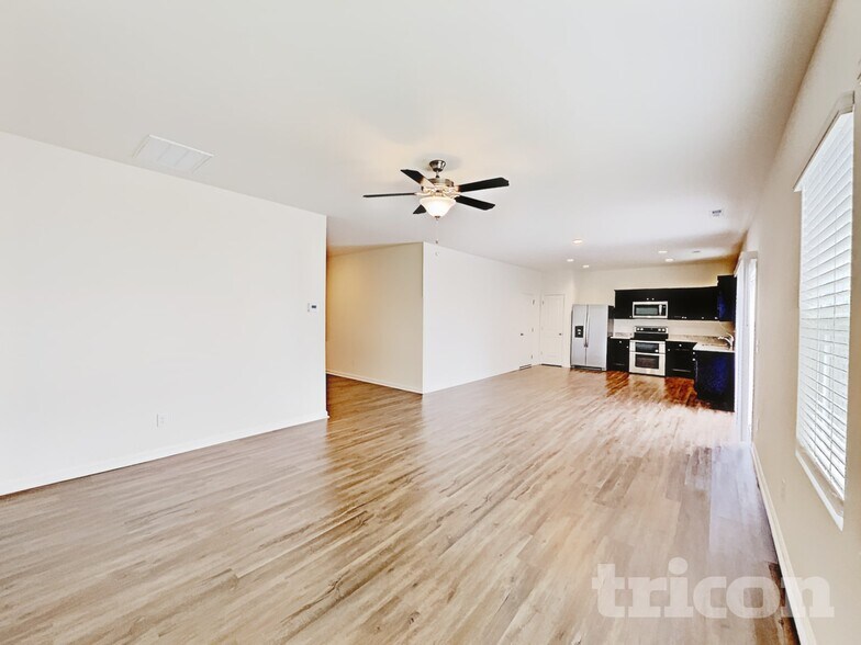 Building Photo - 165 Ogden Pond Pl