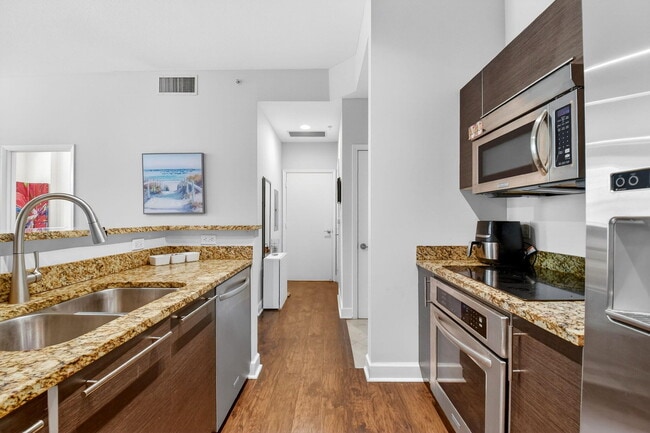 Building Photo - 550 Okeechobee Blvd