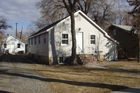 Building Photo - 739 Custer Ave