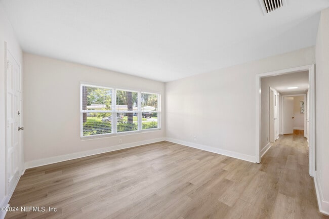 Building Photo - 1871 Arden Way