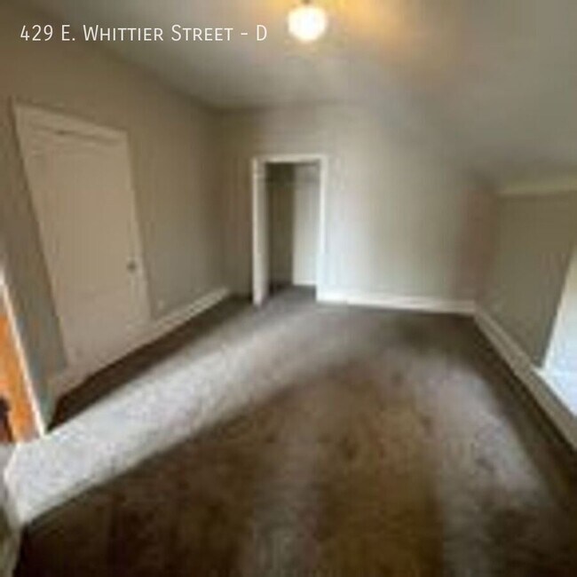 Building Photo - 429 E Whittier St