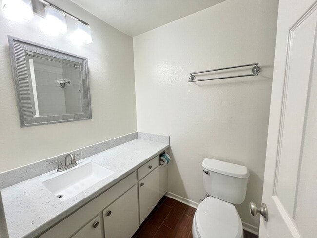 Building Photo - Stunning Marina Pacifica Residence with Resort Amenities