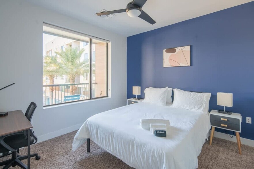 Building Photo - 701 W Rio Salado Pkwy