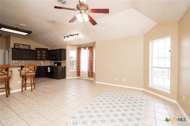 Building Photo - 4310 Boots Dr