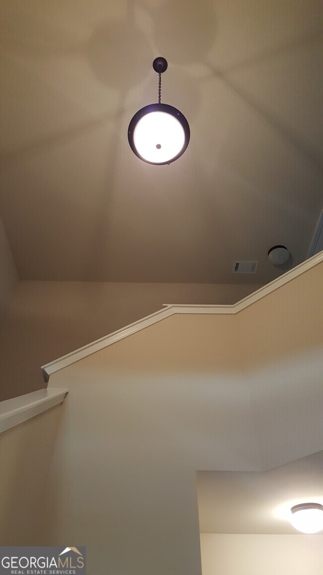 Building Photo - 2275 Morgan Farm Dr