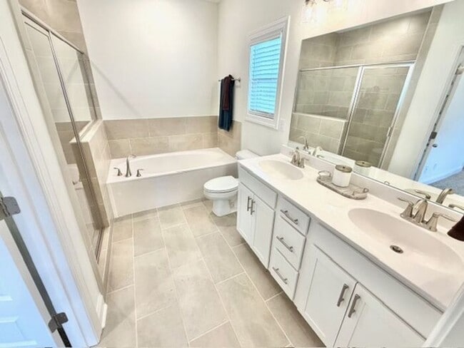 Building Photo - 10262 March Mdws Wy