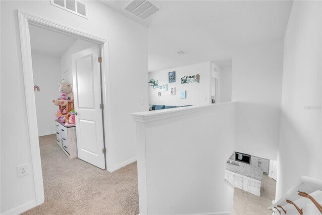 Building Photo - 8237 Juning Cv