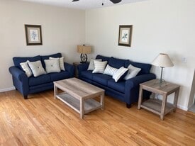 Building Photo - 310 Maryland Ave