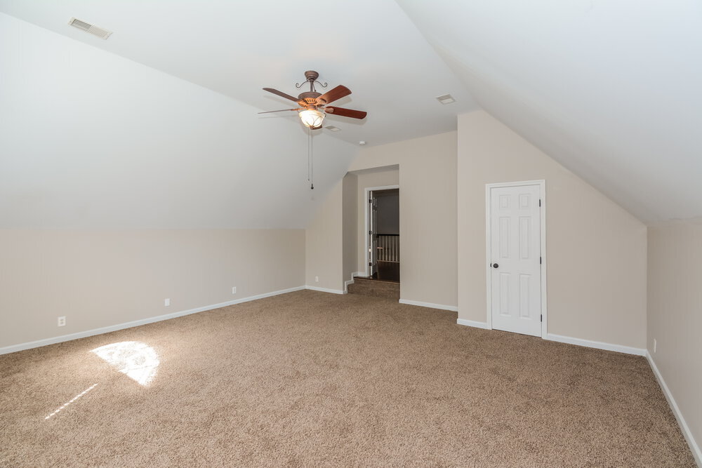 Building Photo - 6553 Broken Bow Dr