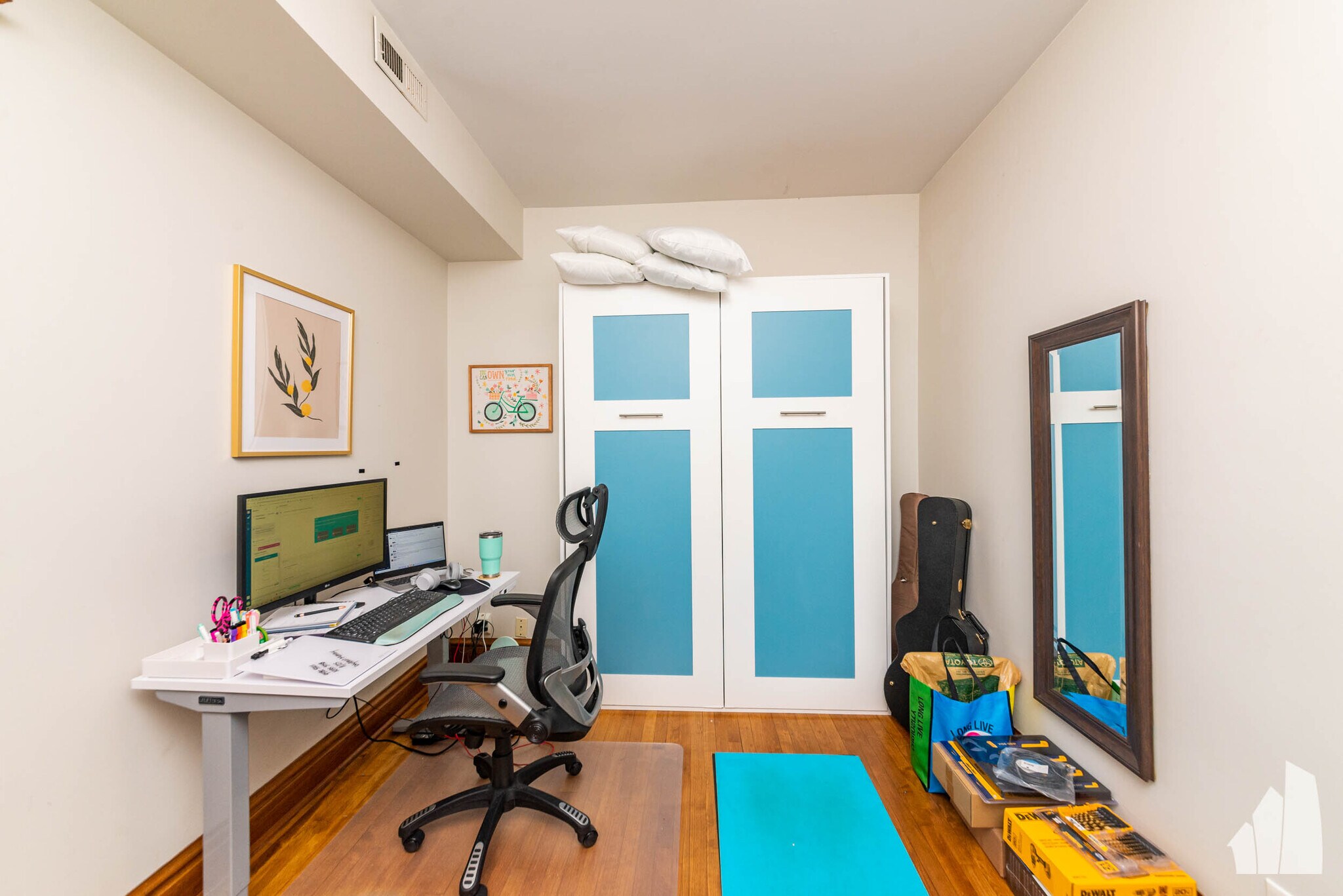 Building Photo - 3716 N Racine Ave