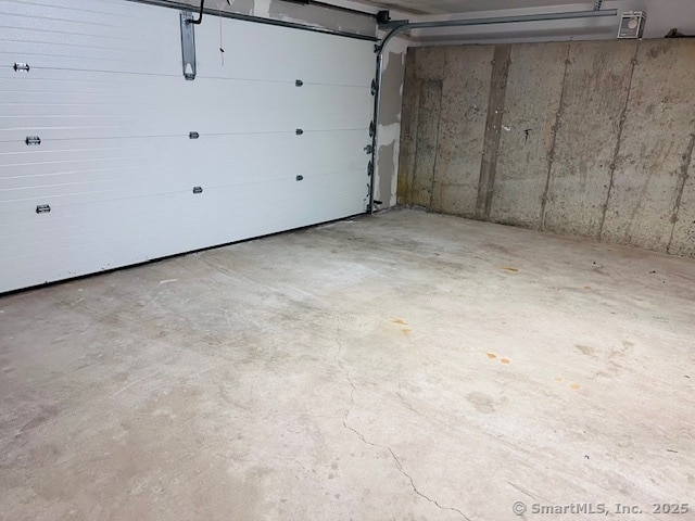 Building Photo - 130 Deer Hill Ave