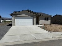 Building Photo - New Construction 3 bed, 2 bath!