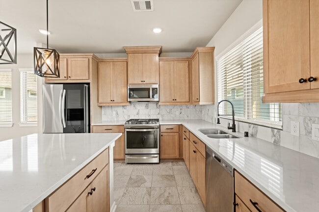 Building Photo - 23914 Sumac Blf Trl