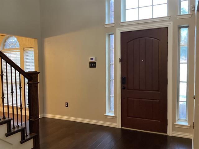 Building Photo - 7774 Park Downs Dr