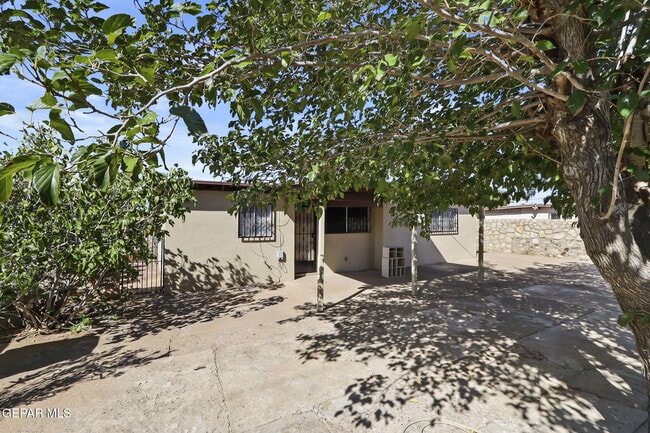 Building Photo - 5440 Viceroy Dr