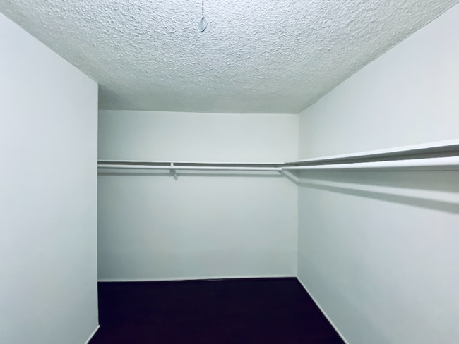 Building Photo - 1440 Centinela Ave