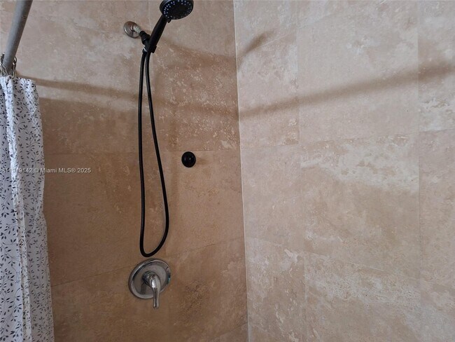 Building Photo - 2199 NE 182nd St