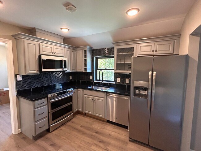 Building Photo - 3869 Boulder Creek Rd