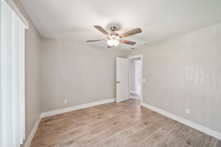Building Photo - 3122 Triumph Ln