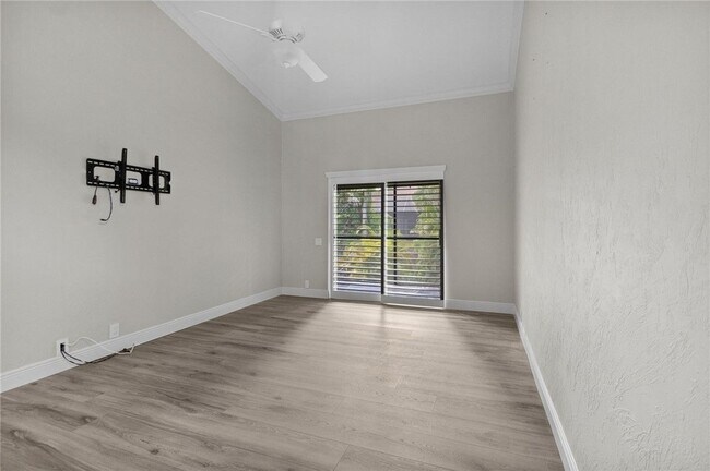 Building Photo - Rolland Court