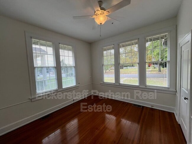 Building Photo - 1310 Stark Ave