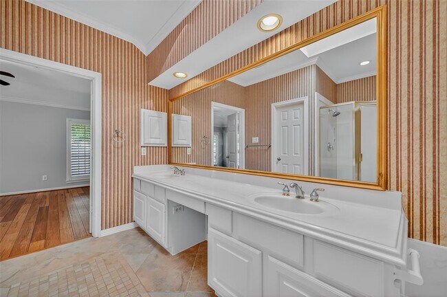 Building Photo - 13919 Aspen Cove Dr