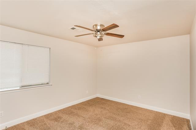 Building Photo - 1229 Granada Dr