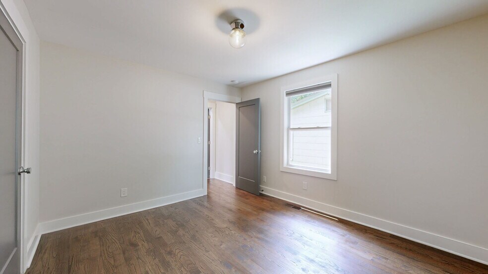 Building Photo - 2701 Eden St