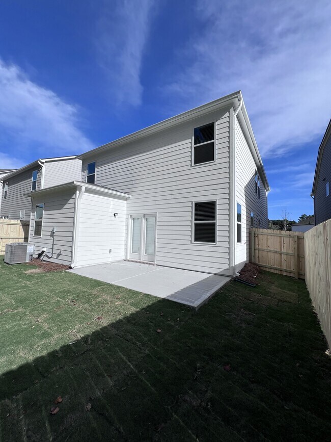 Building Photo - 6092 Knickerbocker Street