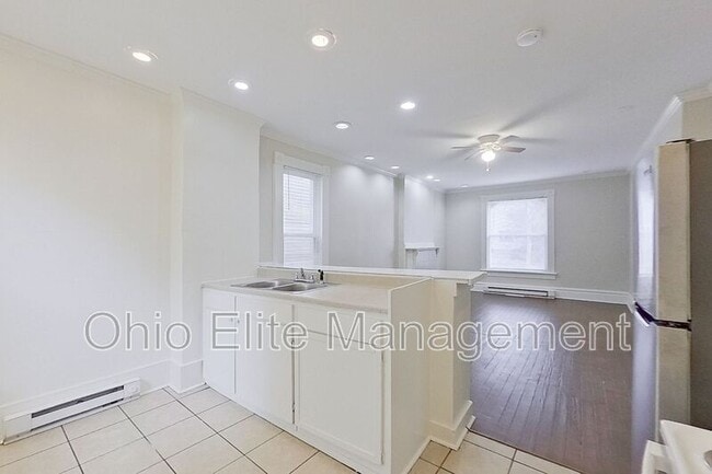 Building Photo - 1695 E Weber Rd