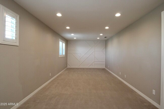 Building Photo - 10463 E Sanger Ave