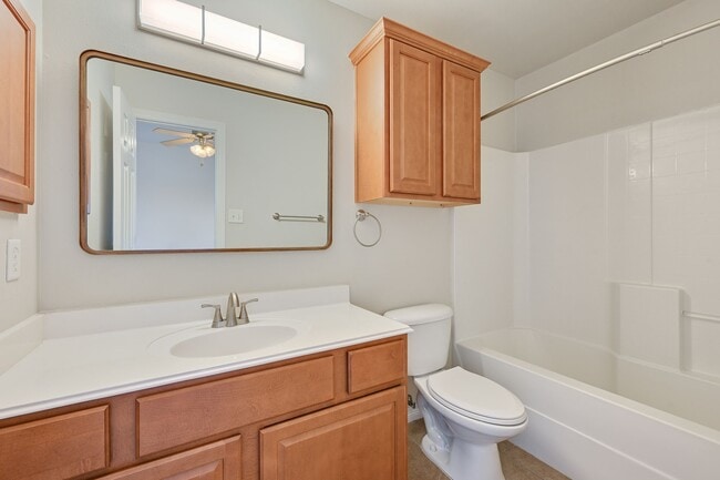 Building Photo - 305 Holleman Dr E