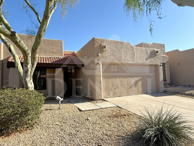 Building Photo - 11766 E Becker Ln