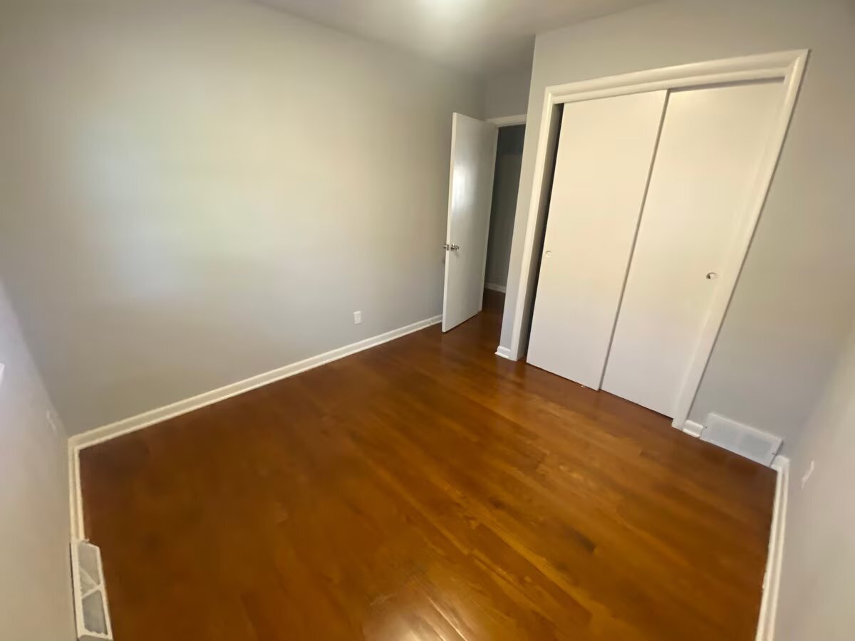 Building Photo - 1411 McDonald Ave