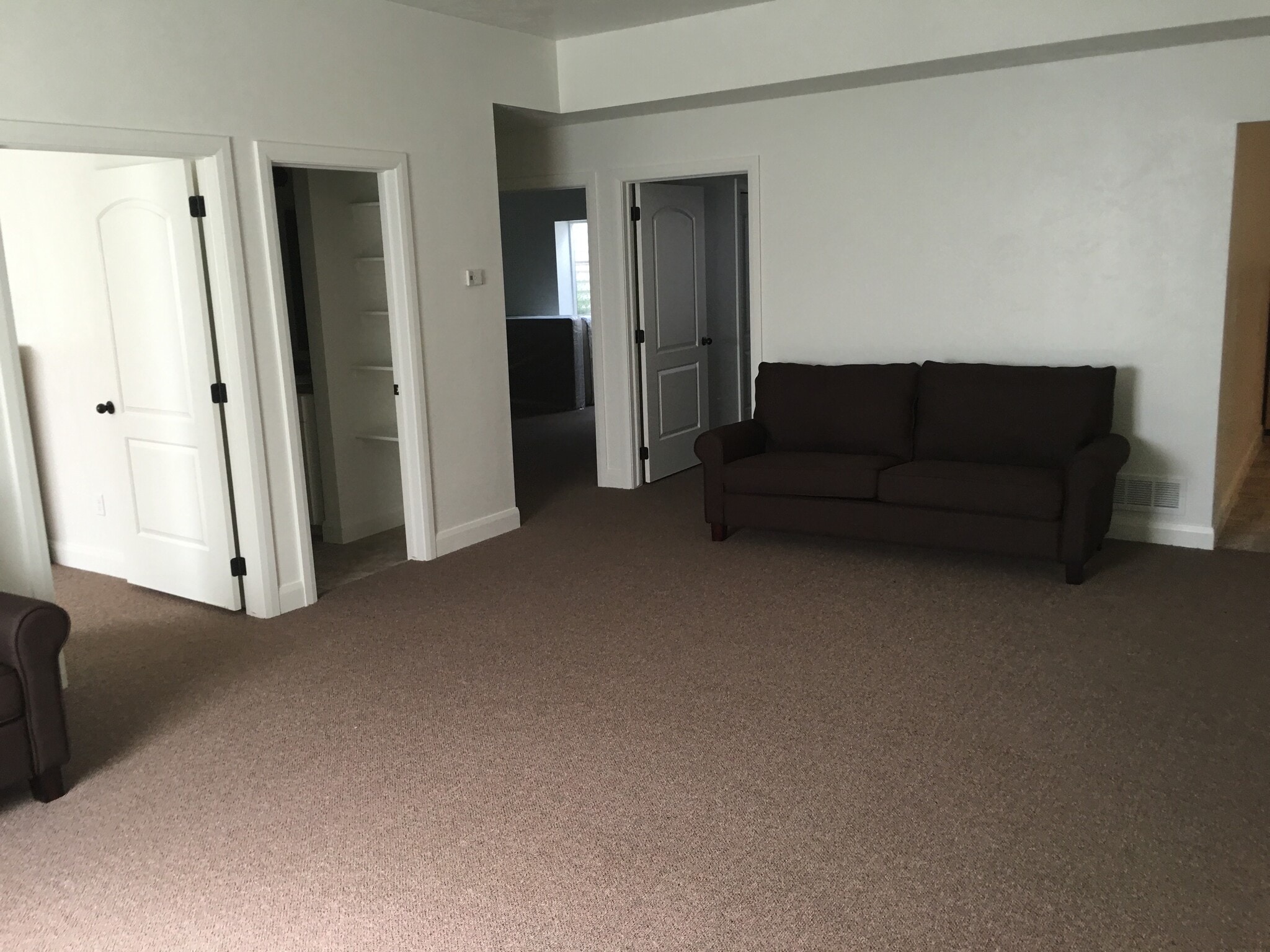 Building Photo - 177 N 600 W