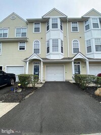 Building Photo - 6702 Riverfront Dr