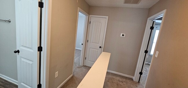 Building Photo - Charming 3 Bedroom, 2.5 Bath Home in Pike County!