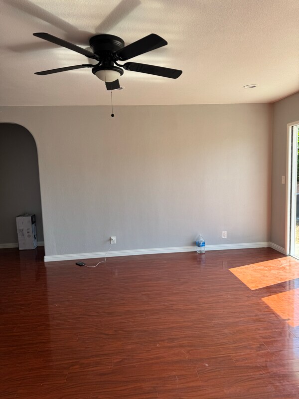 Building Photo - 13311 Lucille St