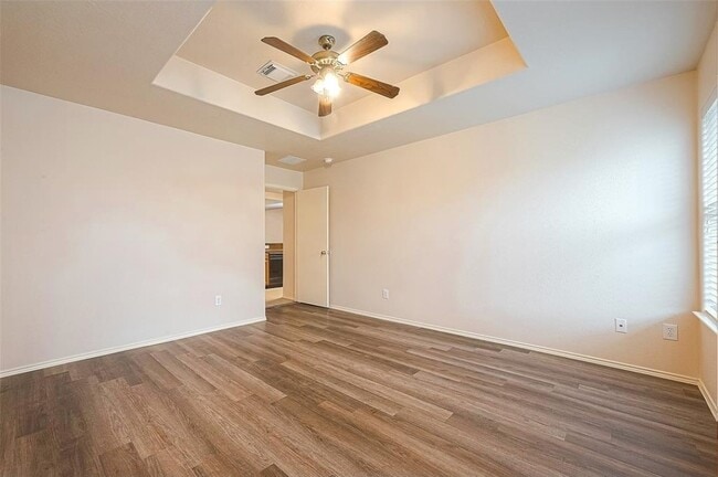 Building Photo - 1123 Desert Palms Ln