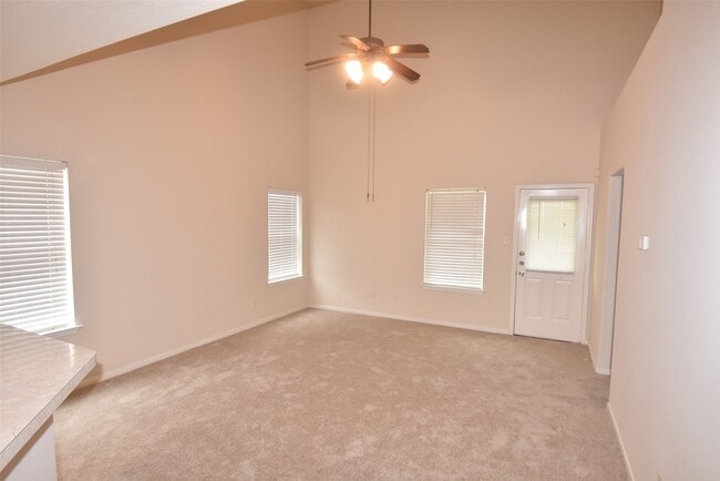 Building Photo - 1035 Junction Ct