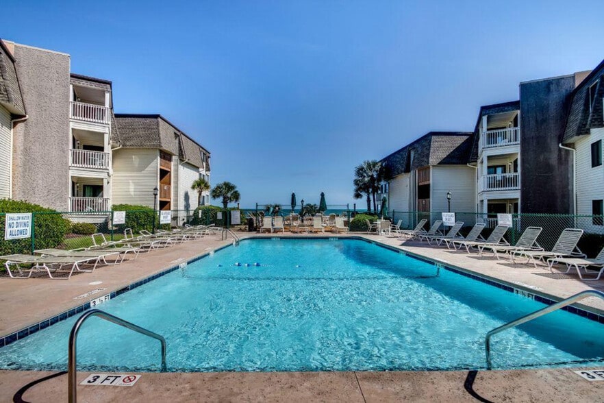 Building Photo - 828 Oxbow Dr