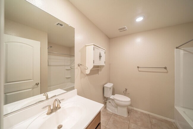 Building Photo - 26879 N 173rd Ln