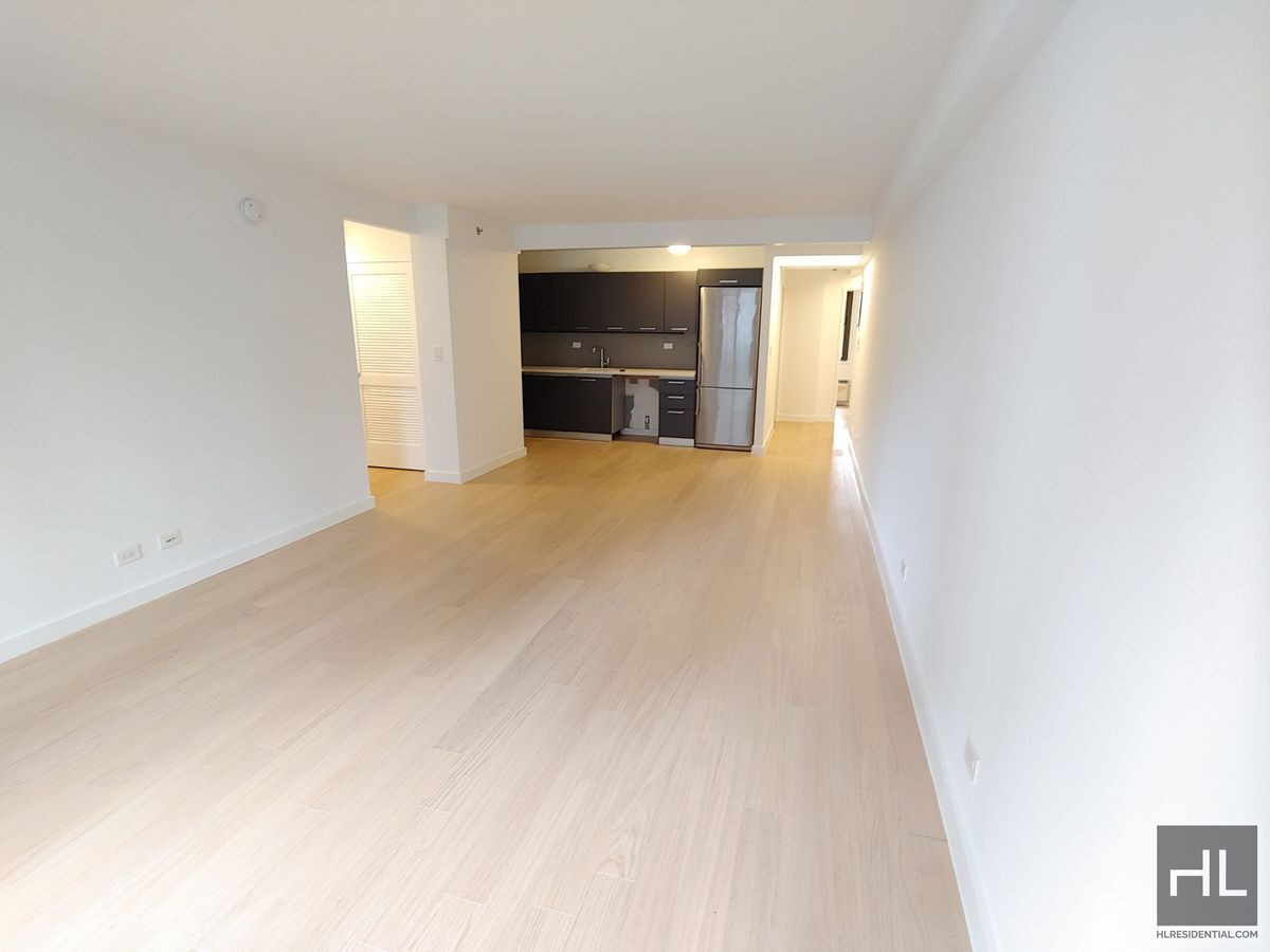 Building Photo - East 39th Street