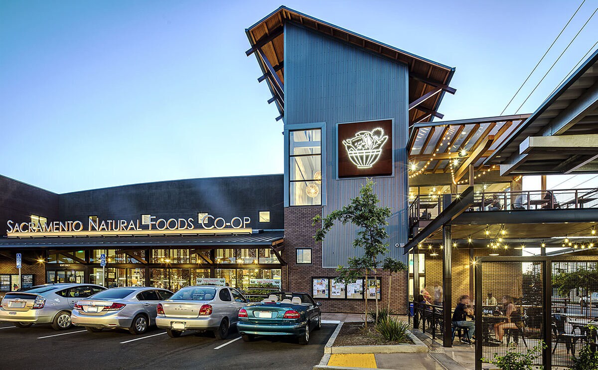 One block from Sacramento Natural Foods Co-op - 2727 T St