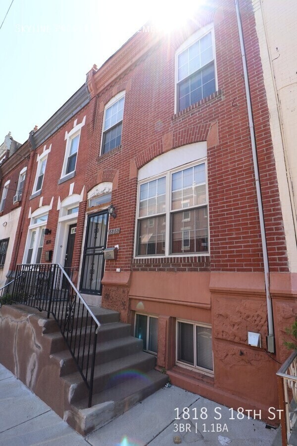 Building Photo - 1818 S 18th St