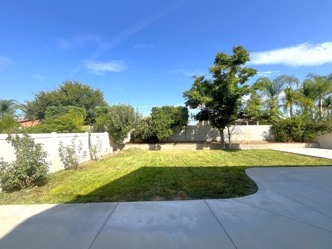 Building Photo - 7143 Leighton Dr