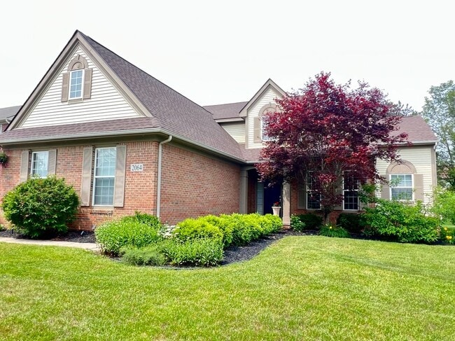 Primary Photo - 2064 Warbler Ct