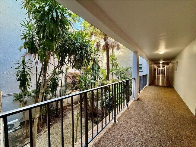 Building Photo - 8101 SW 72nd Ave